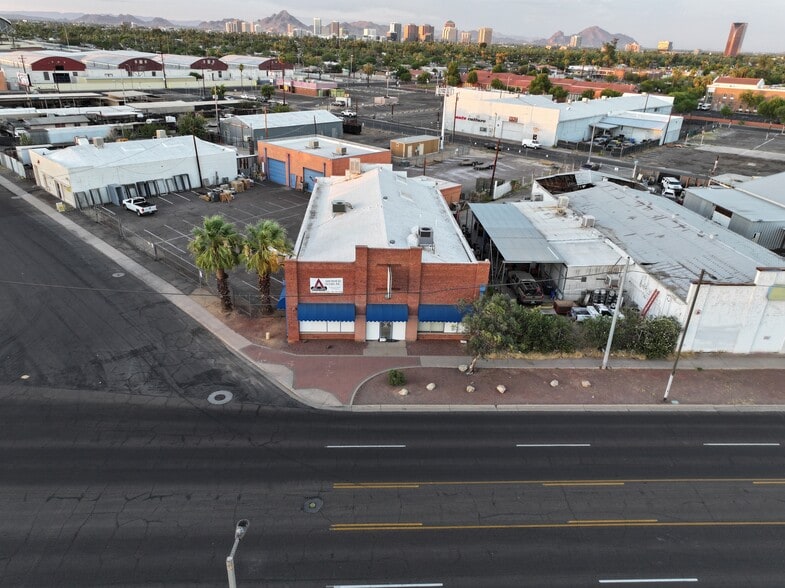 More Photos Of 1764 Grand Ave, Phoenix Industrial For Sale