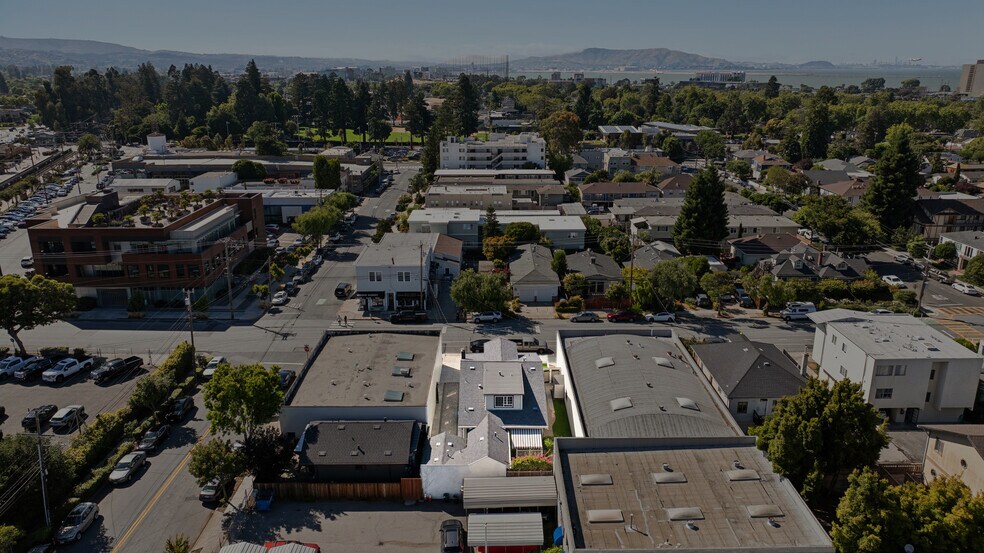 More Photos Of 917 Howard Ave, Burlingame Office Residential For Sale