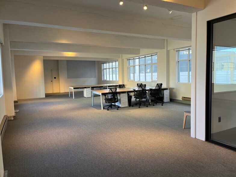 More Photos Of 329 Bryant St, San Francisco Loft Creative Space For Lease