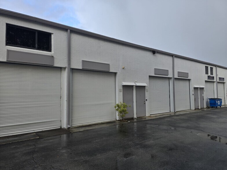 More Photos Of 1771 Blount Rd, Pompano Beach Warehouse For Sale