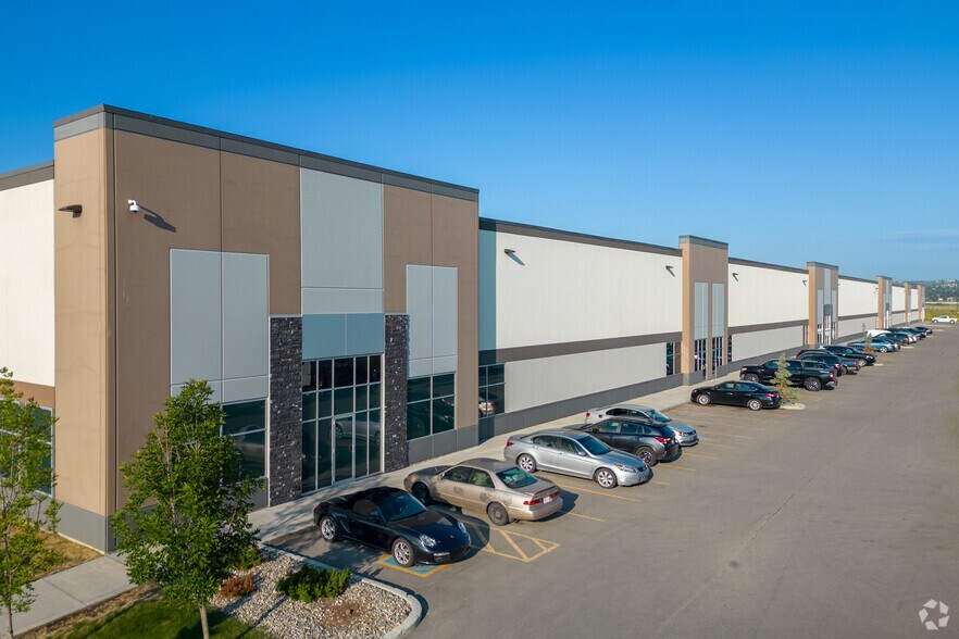 Primary Photo Of 566 Aero Dr NE, Calgary Industrial For Sale