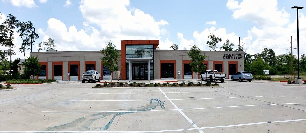 More Photos Of 600 S Conroe Medical Dr, Conroe Medical For Lease