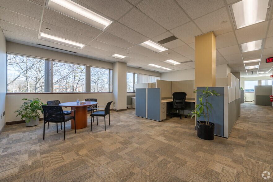 More Photos Of 50 Washington St, Westborough Office For Lease