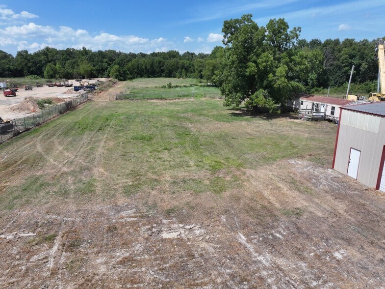 More Photos Of 8417 Hwy 70, North Little Rock Auto Dealership For Lease