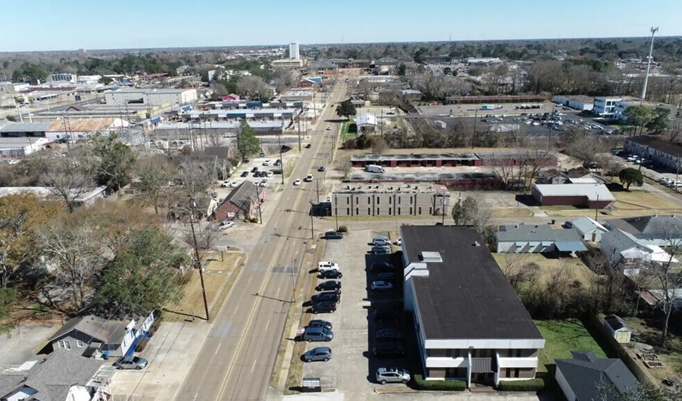 More Photos Of 4336 North Blvd, Baton Rouge Office For Lease