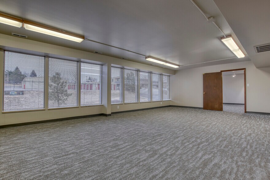 More Photos Of 2720 E Yampa St, Colorado Springs Office Residential For Lease