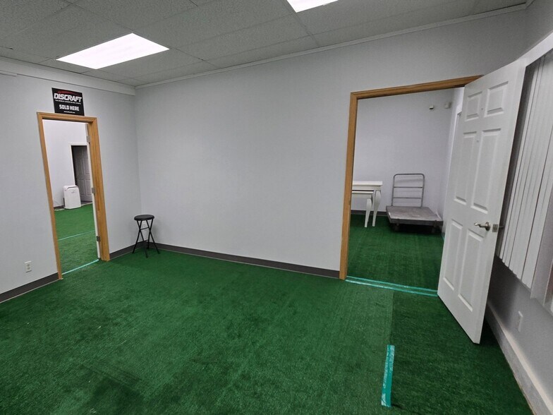 More Photos Of 1-200 Fairport Village Lndg, Fairport Unknown For Lease