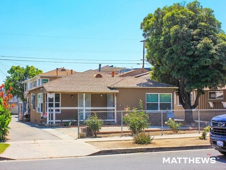 More Photos Of 14634 Gilmore St, Van Nuys Apartments For Sale
