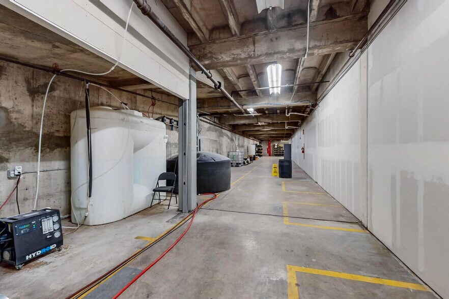 More Photos Of 1510-1512 1st St NW, Albuquerque Industrial For Sale