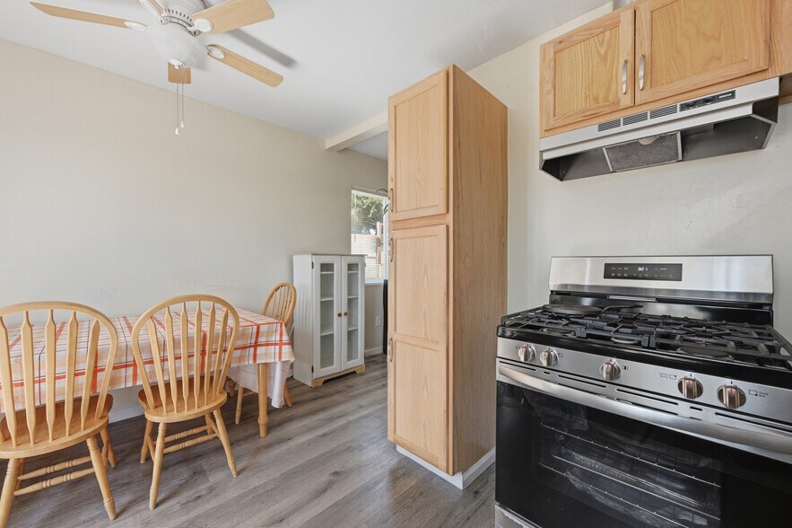 More Photos Of 810 Acacia Ave, Oceanside Apartments For Sale