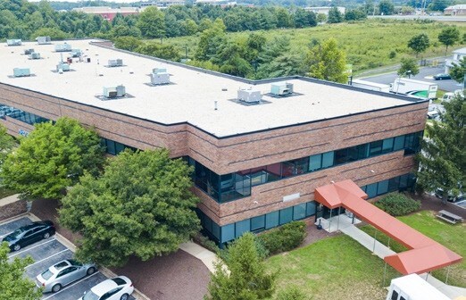 More Photos Of 15200-15222 Dino Dr, Burtonsville Light Distribution For Lease