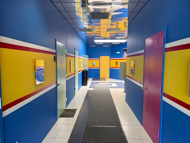 More Photos Of 79 Route 59, Suffern Medical For Lease