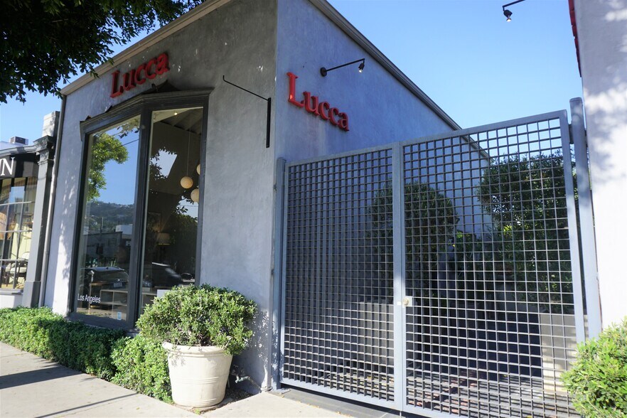 More Photos Of 744 N La Cienega Blvd, Los Angeles Storefront Retail Office For Lease