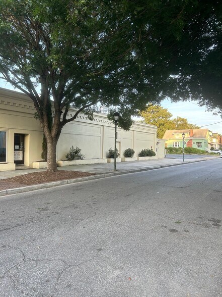 More Photos Of 1511-1517 Colley Ave, Norfolk Freestanding For Lease