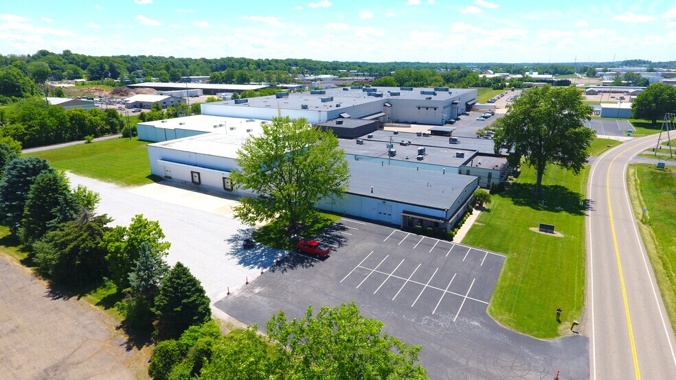 More Photos Of 7948 Freedom Ave NW, North Canton Warehouse For Lease