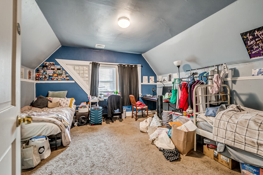 More Photos Of 93 Easton Ave, New Brunswick Multifamily For Sale