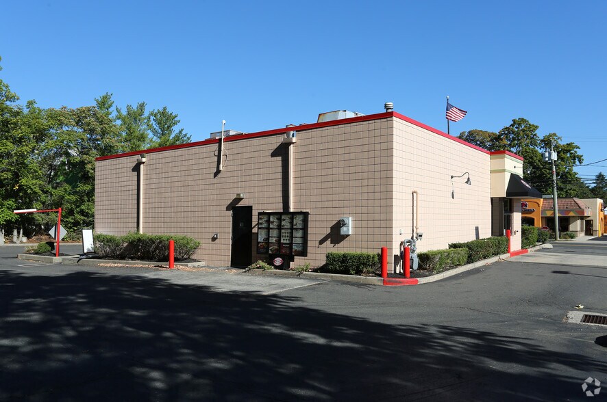 More Photos Of 755 E Main St, Meriden Fast Food For Sale