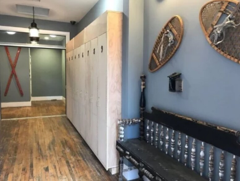 More Photos Of 297 North St, Pittsfield Hotel For Sale