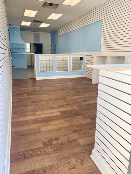 More Photos Of 429-441 Merrick Rd, Lynbrook Unknown For Lease