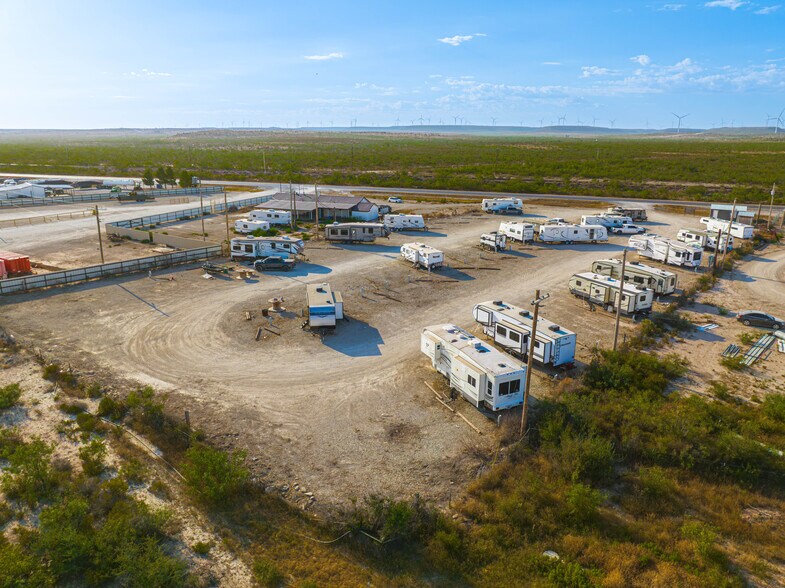 More Photos Of 2022 US-67, Rankin Manufactured Housing Mobile Home Park For Sale