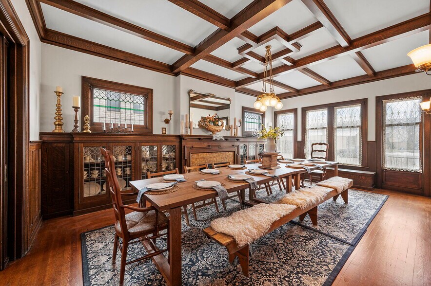 More Photos Of 610 W Washington St, Sandusky Specialty For Sale