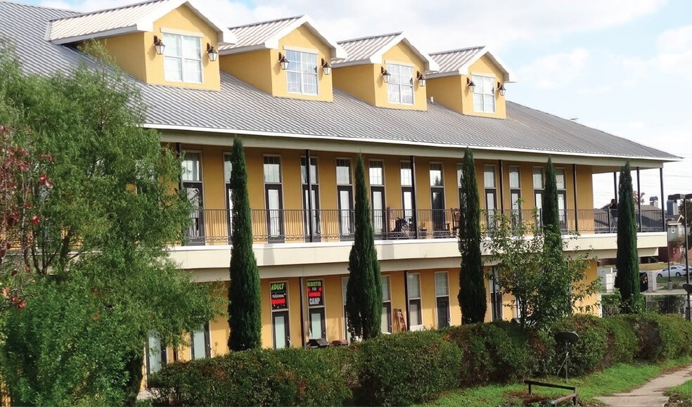 Primary Photo Of 7105 Golf Club Dr, Fort Worth Storefront Retail Office For Lease