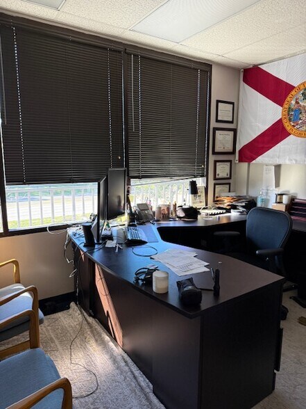 More Photos Of 5899 Whitfield Ave, Sarasota Office For Lease