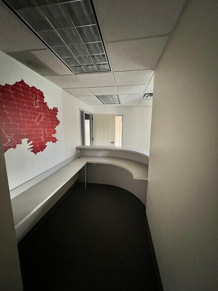 More Photos Of 6711 Monroe St, Sylvania Office For Sale