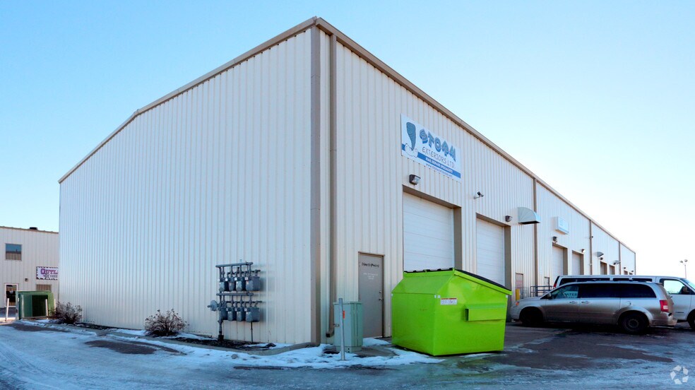 More Photos Of 7611 Sparrow Dr, Leduc Light Manufacturing For Sale