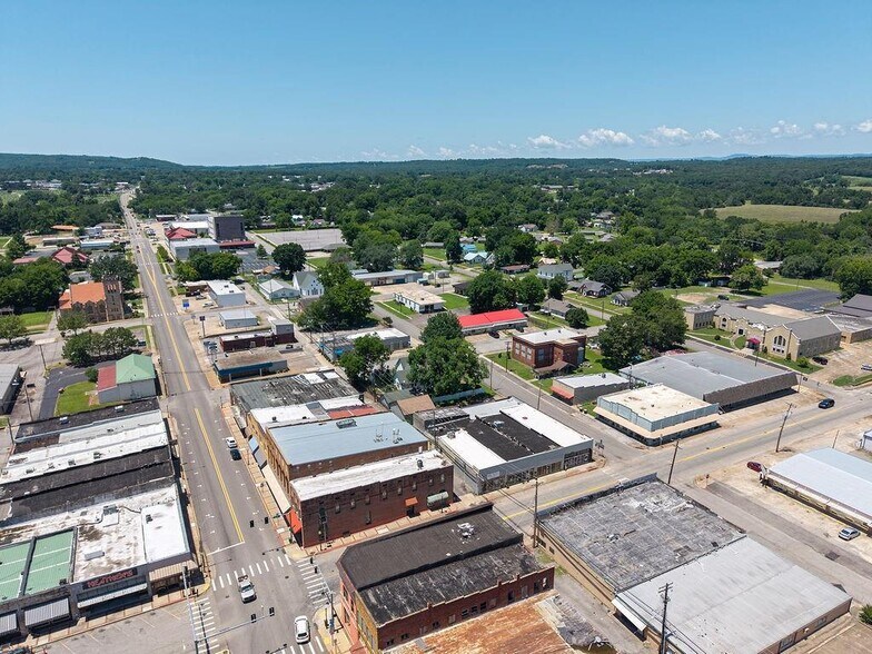 More Photos Of 111 N 3rd St, Ozark General Retail For Sale