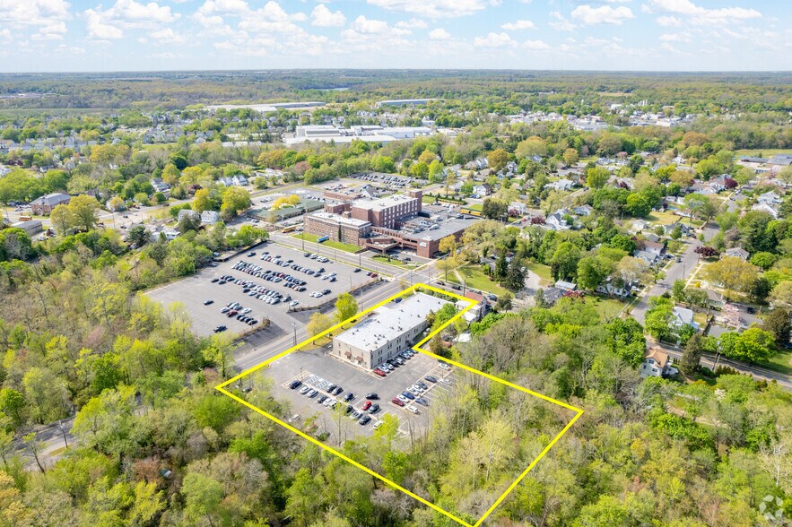 More Photos Of 105 Manheim Ave, Bridgeton Medical For Lease