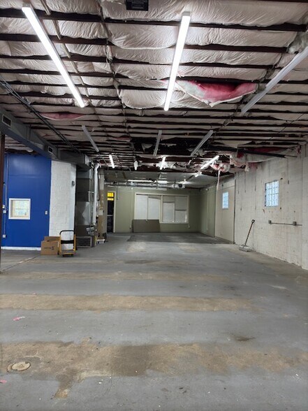 More Photos Of 882-886 Boston Post Rd, West Haven Freestanding For Sale