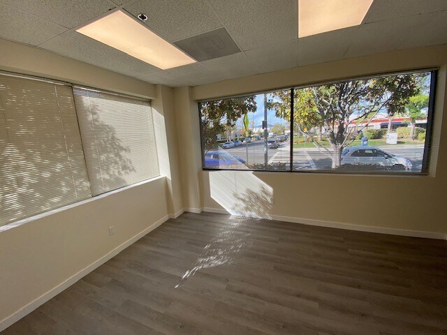 More Photos Of 46 Digital Dr, Novato Light Distribution For Sale