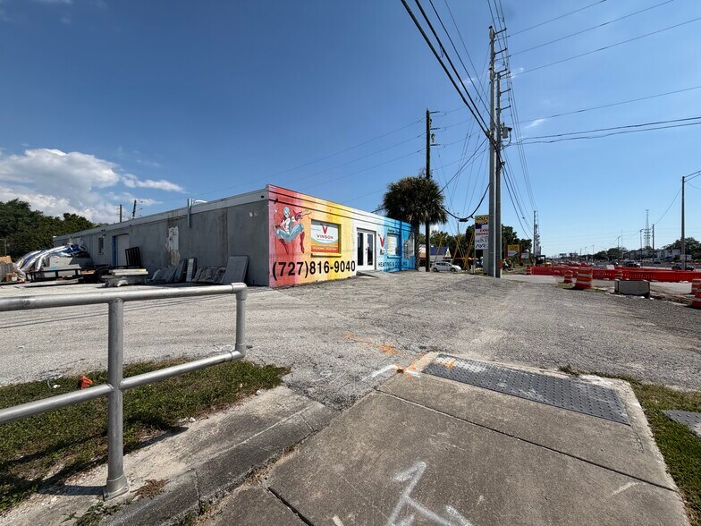 More Photos Of 31515 U.S. Highway 19 N, Palm Harbor Freestanding For Sale
