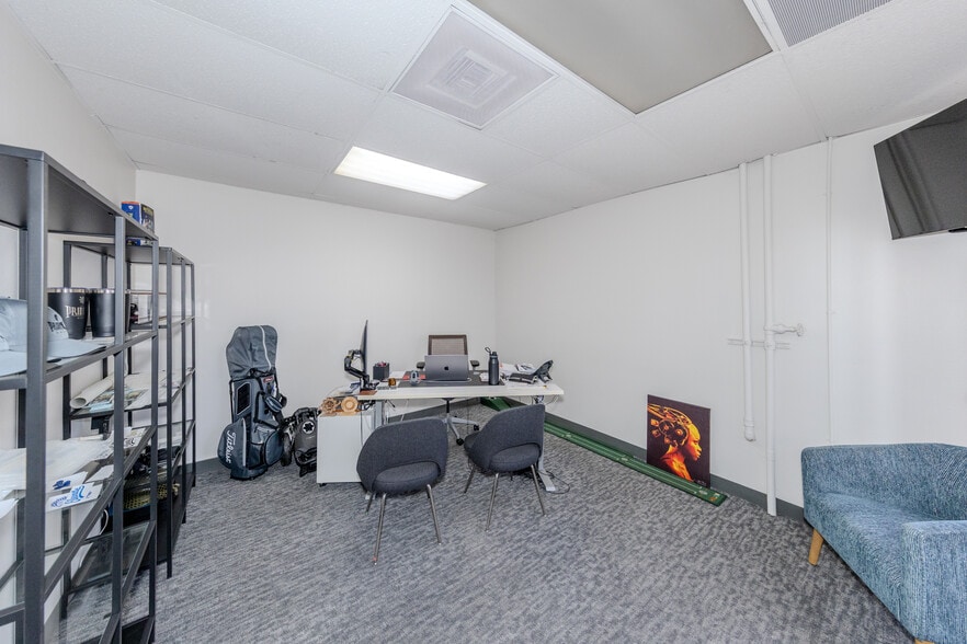 More Photos Of 6407-6419 Alondra Blvd, Paramount Warehouse For Sale