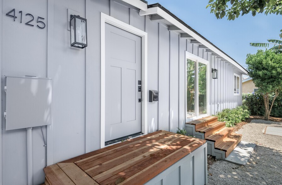 Primary Photo Of 4121 Monroe St, Los Angeles Apartments For Sale