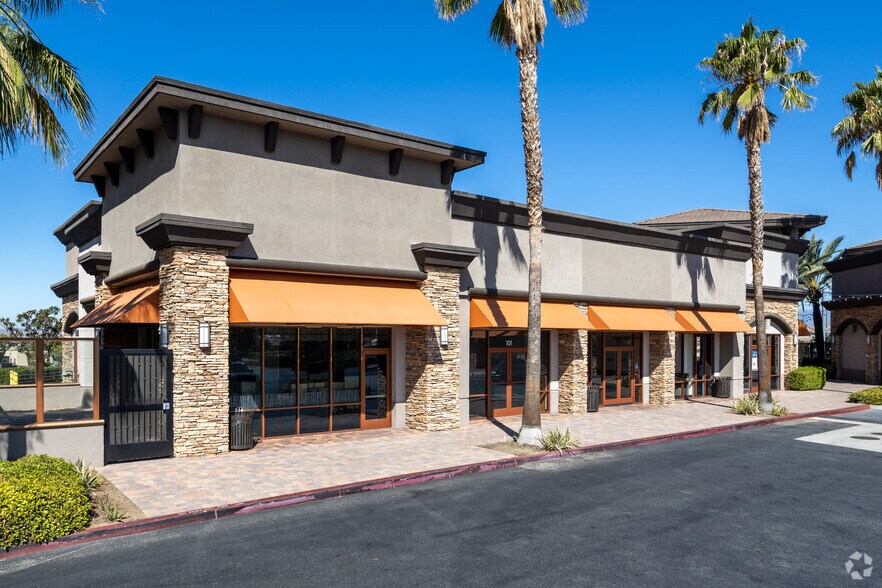 More Photos Of 450-590 Hidden Valley Pky, Corona Unknown For Lease