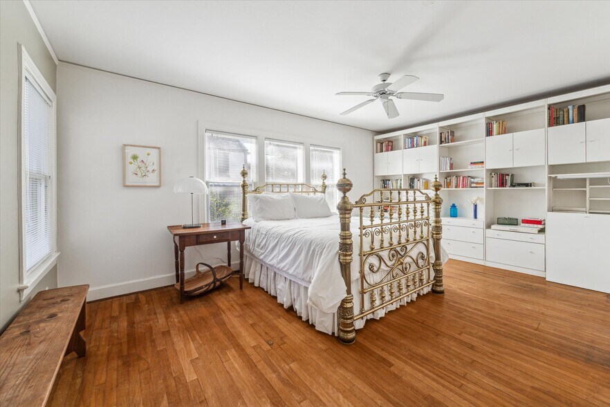 More Photos Of 2039 South Blvd, Houston Apartments For Sale