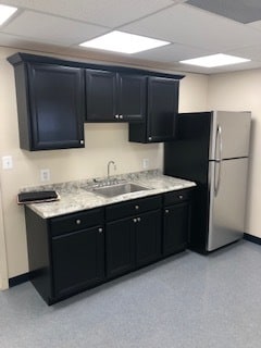 More Photos Of 22311 Shaw Rd, Sterling Flex For Lease