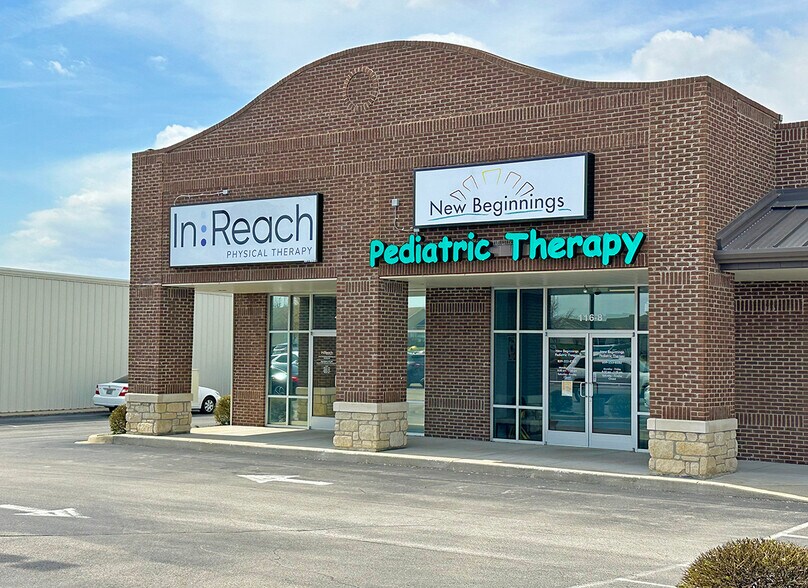 More Photos Of 116 Meridian Way, Richmond Storefront Retail Office For Lease