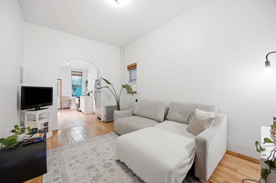 More Photos Of 317 Eckford St, Brooklyn Apartments For Sale