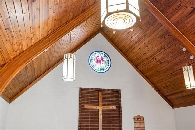 More Photos Of 551 Lee Jackson Hwy, Staunton Religious Facility For Sale