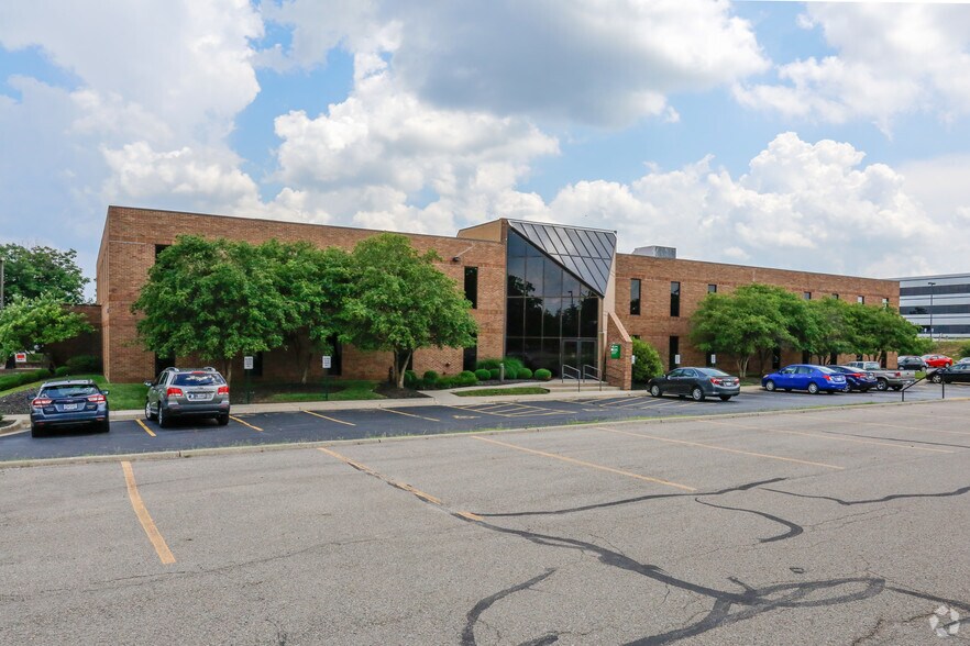 Primary Photo Of 3040 Presidential Dr, Fairborn Office For Lease