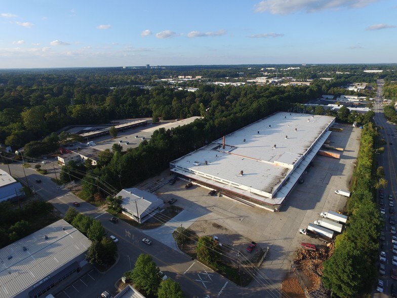 More Photos Of 1053 Whitaker Mill Rd, Raleigh Coworking Space