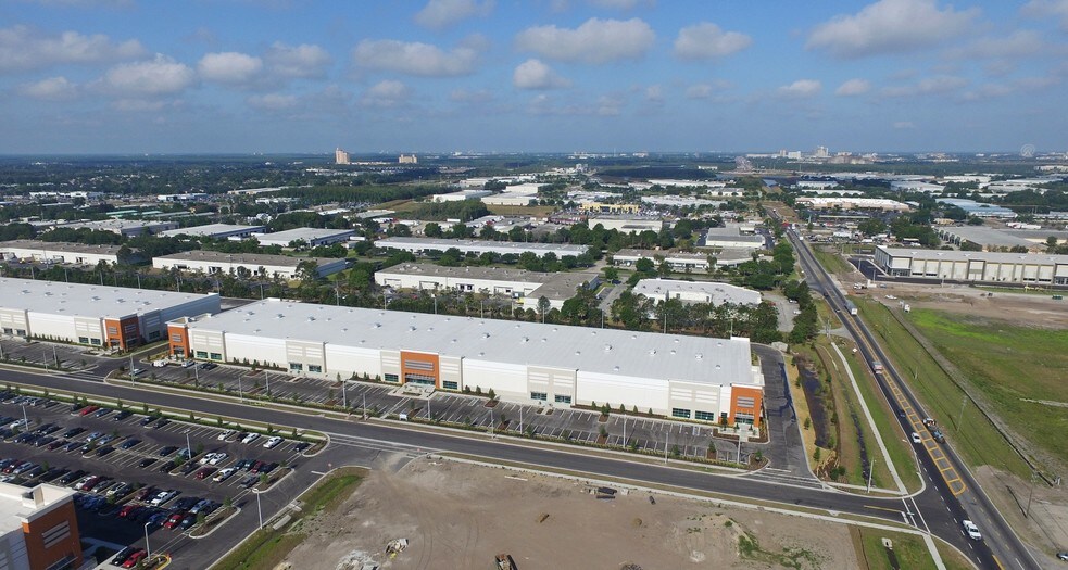 More Photos Of 1801 Boice Pond Rd, Orlando Unknown For Lease