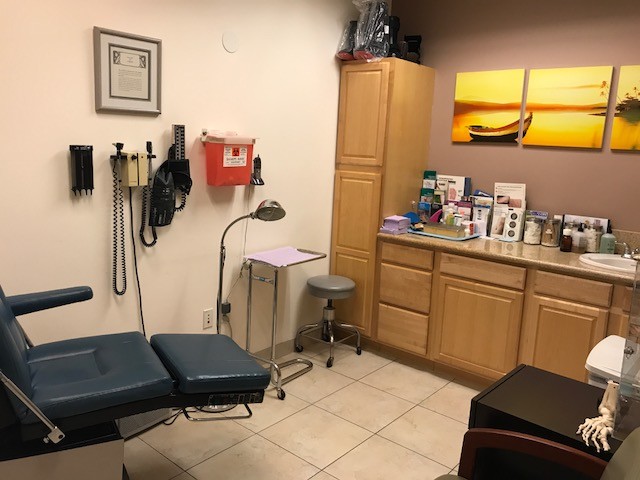 More Photos Of 2 Hughes, Irvine Office For Lease