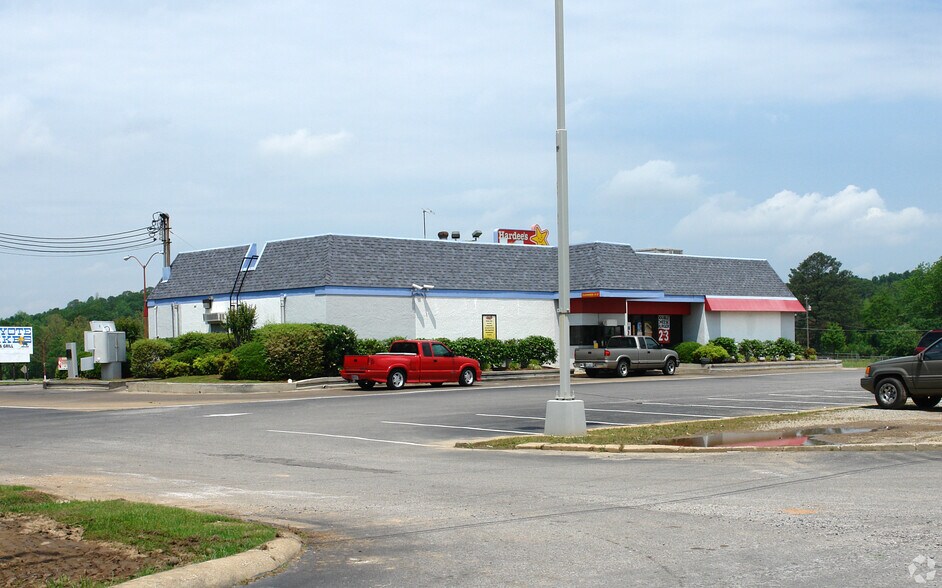 More Photos Of 320 Main St W, Sleepy Eye Fast Food For Sale