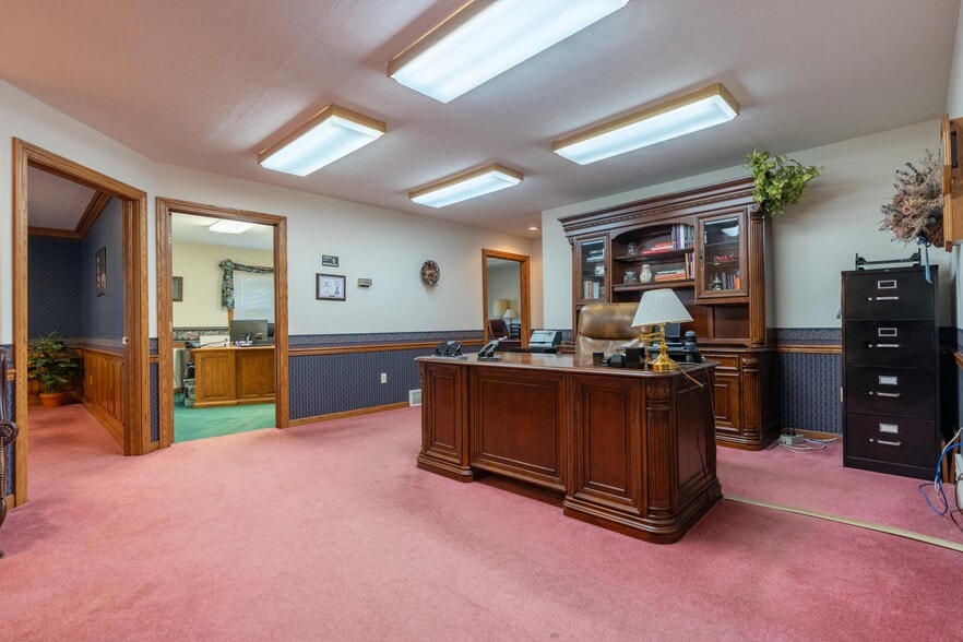 More Photos Of 4268 Erie Ave SW, Navarre Office Residential For Sale