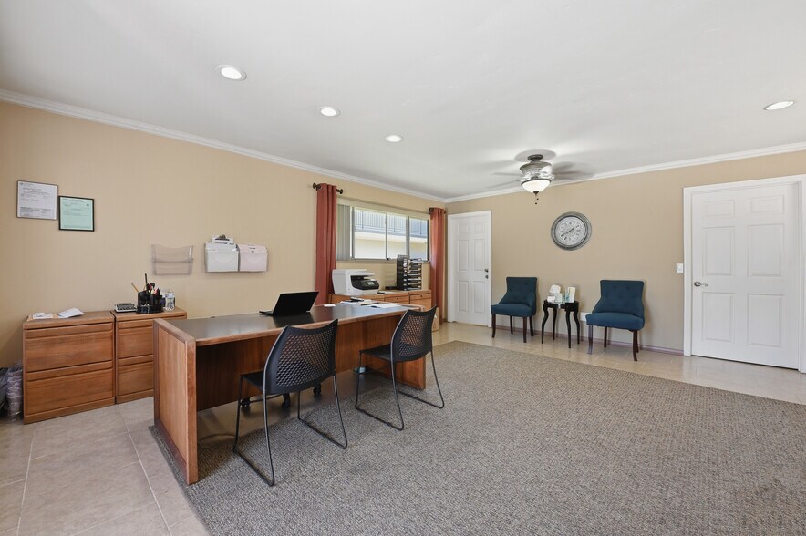 More Photos Of 444 Graves Ave, El Cajon Apartments For Sale