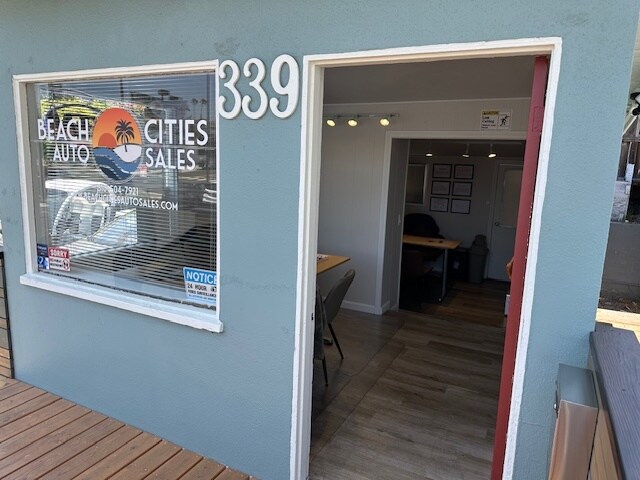 More Photos Of 339 S Pacific Coast Hwy, Redondo Beach Specialty For Lease